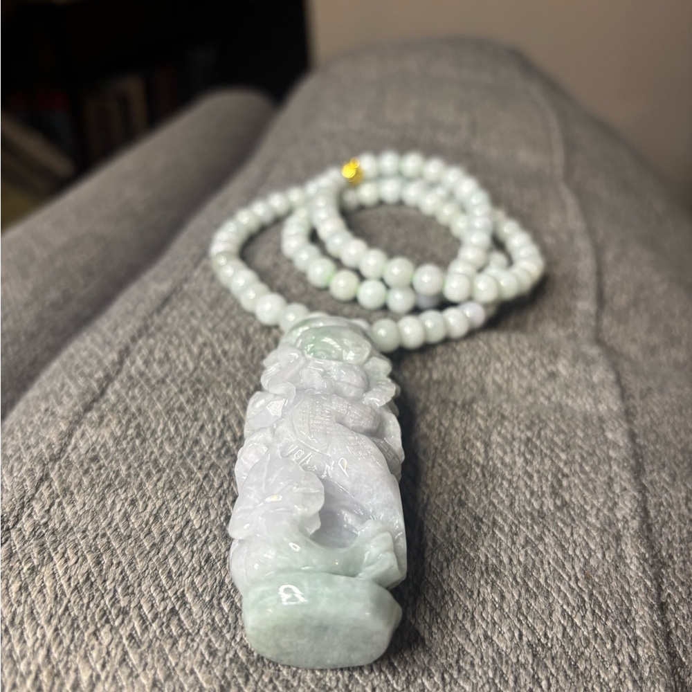 Grade A Jade Beaded Necklace with Dragon Pendant